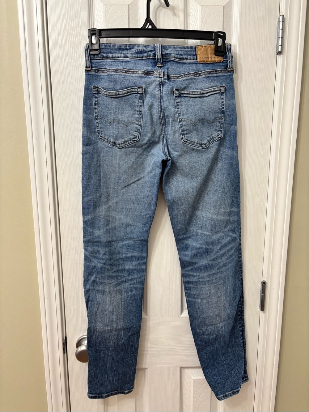 American Eagle Medium Wash Straight Jeans Men’s Size 28x32 - Picture 5 of 8